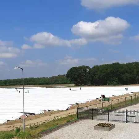 לינה וארוחת בוקר B&B Koningsbosch